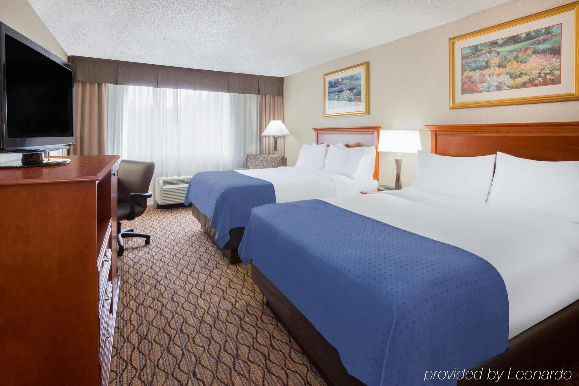 Holiday Inn Marquette By Ihg Extérieur photo
