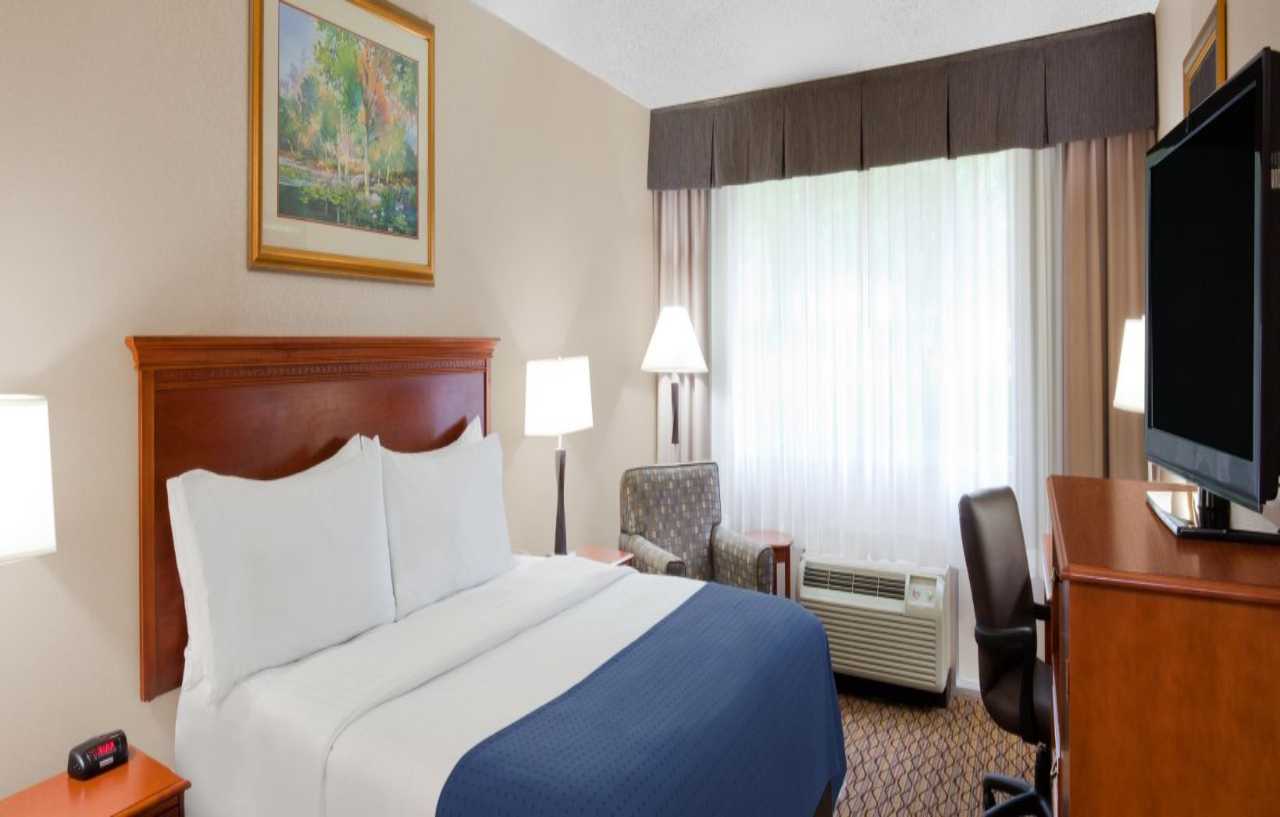 Holiday Inn Marquette By Ihg Extérieur photo